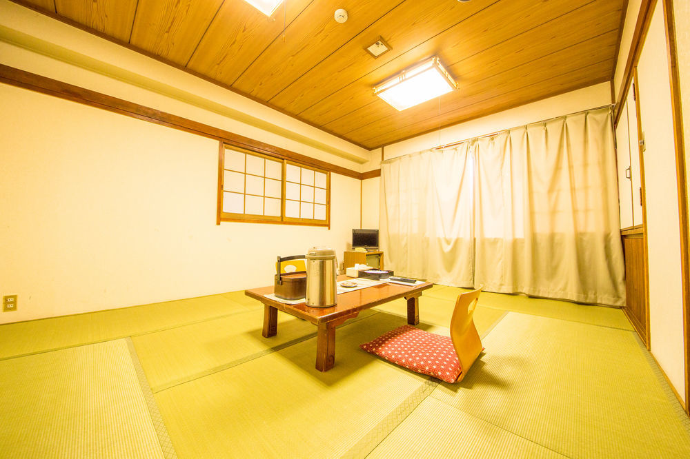 Azumaya Ryokan Киото Екстериор снимка
