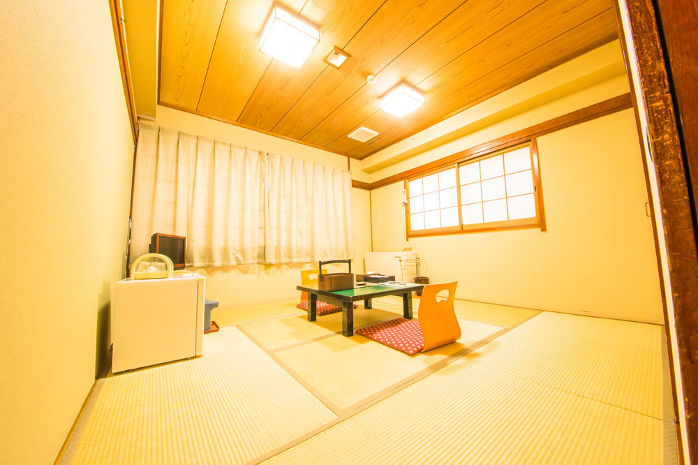 Azumaya Ryokan Киото Екстериор снимка
