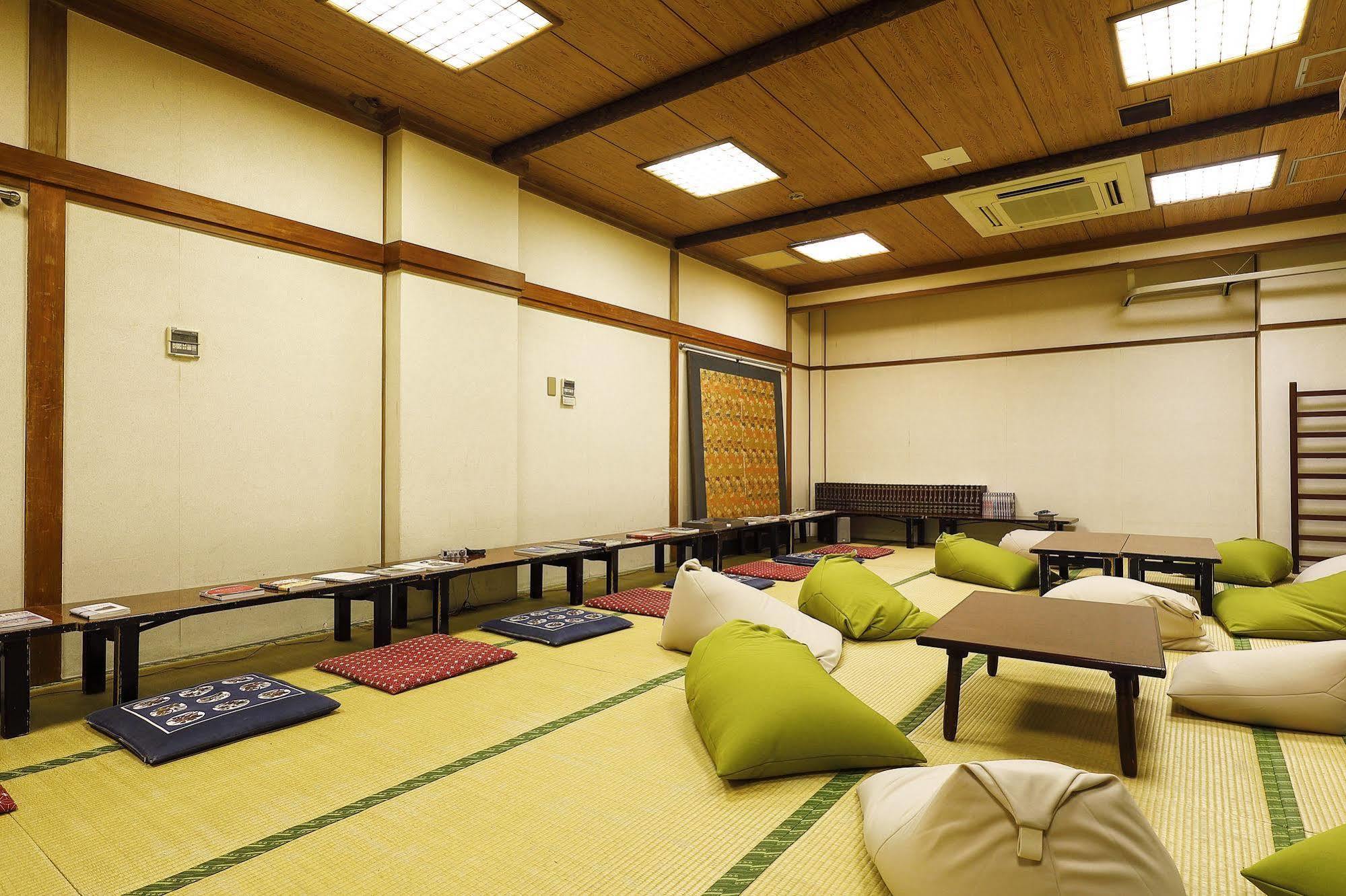 Azumaya Ryokan Киото Екстериор снимка