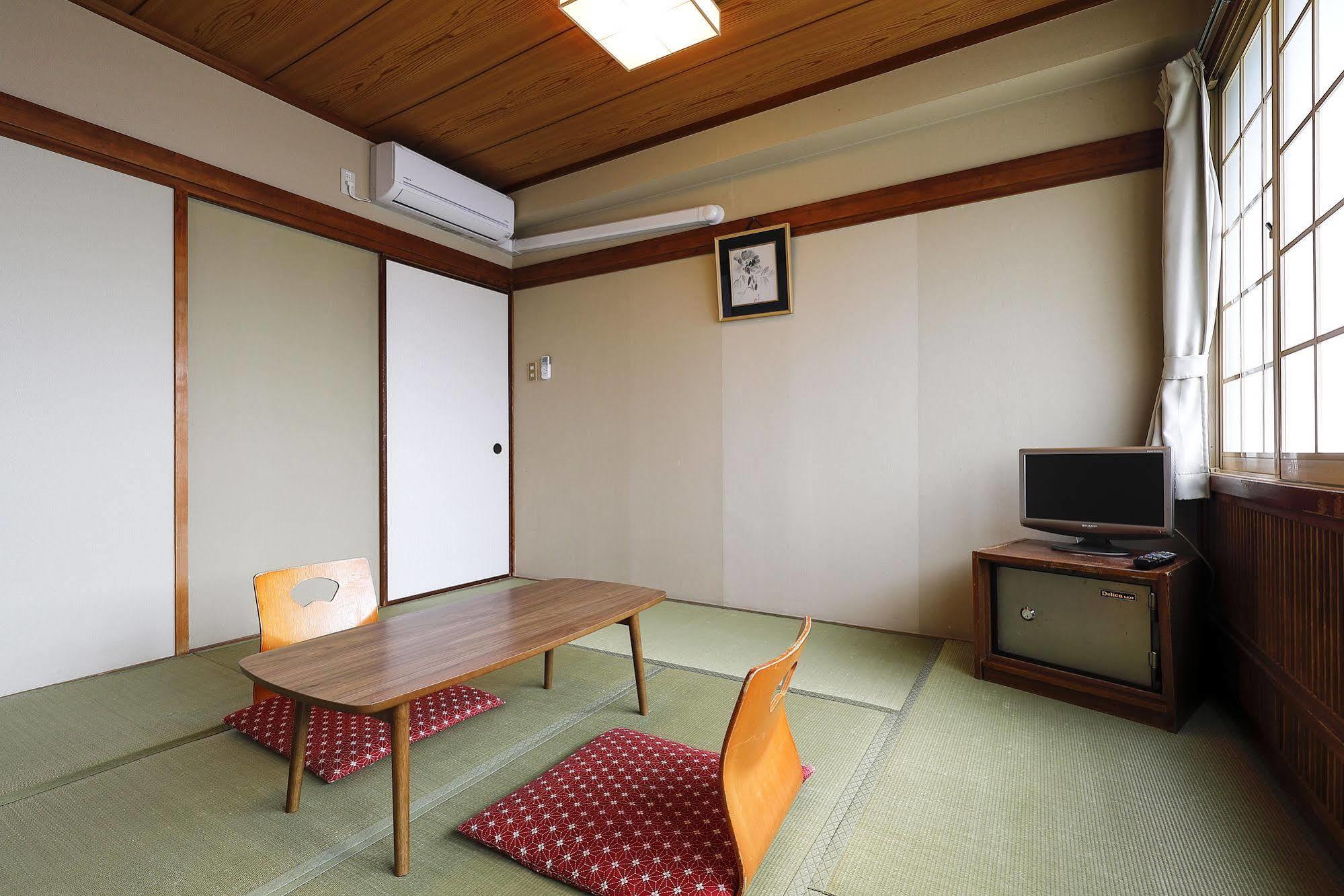 Azumaya Ryokan Киото Екстериор снимка
