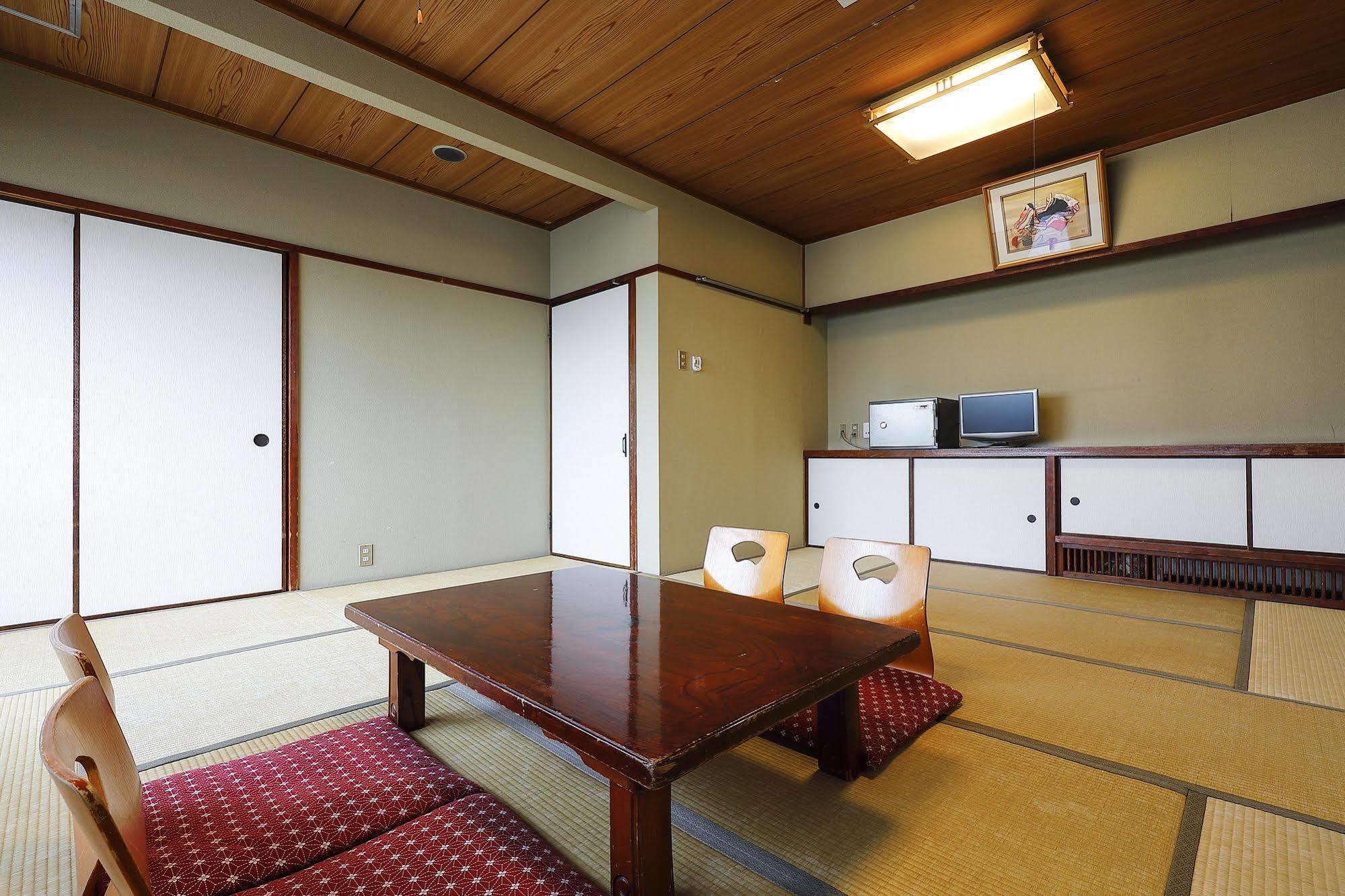 Azumaya Ryokan Киото Екстериор снимка