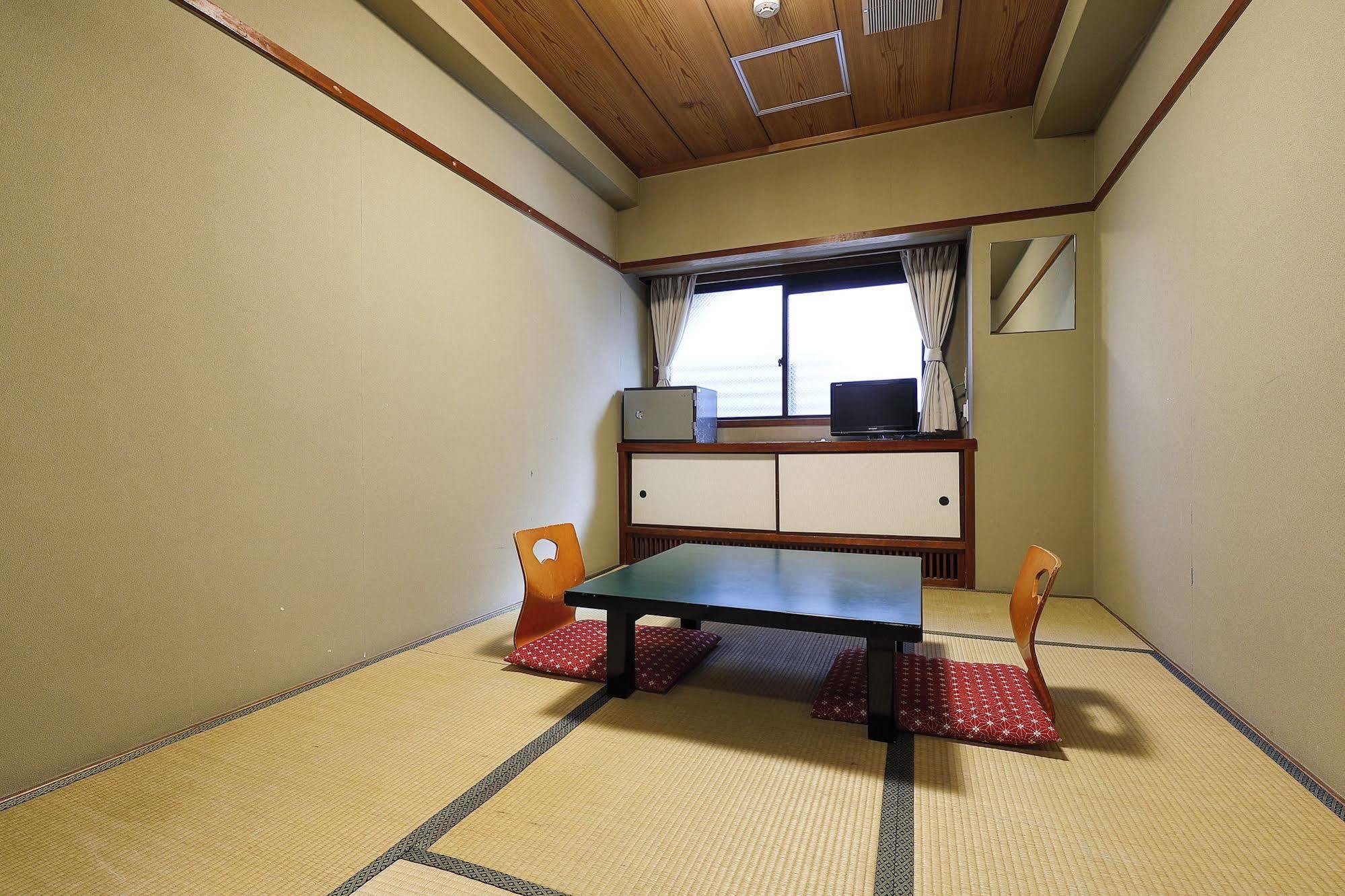 Azumaya Ryokan Киото Екстериор снимка