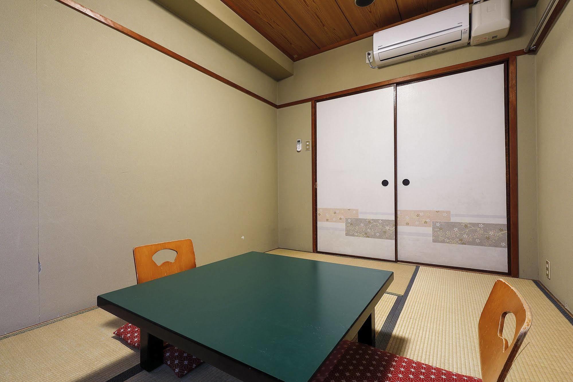Azumaya Ryokan Киото Екстериор снимка