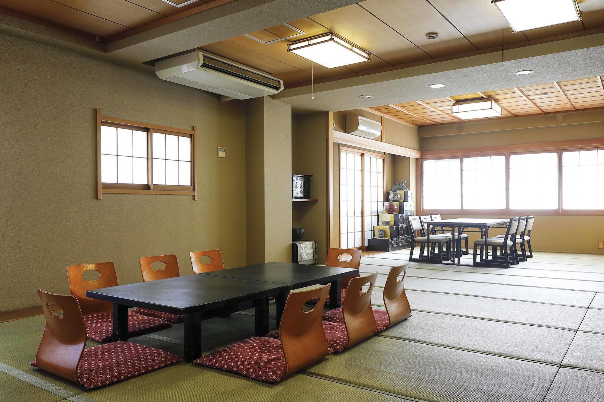 Azumaya Ryokan Киото Екстериор снимка